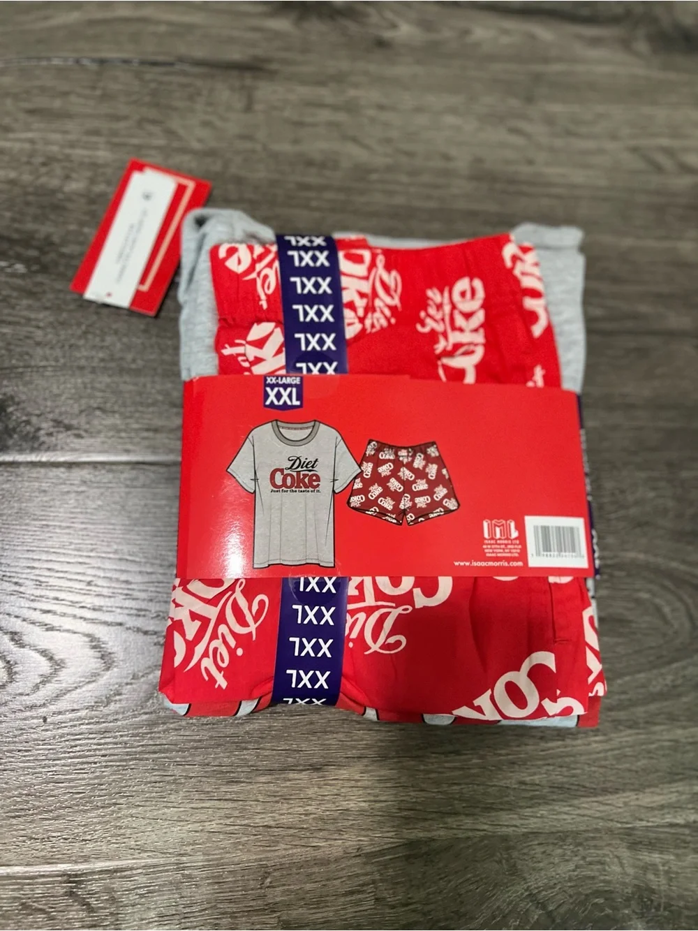 NWT Diet Coke Women’s Licensed 2-Piece Shirt and Boxer Pajama Set Size XXL - Picture 2 of 2